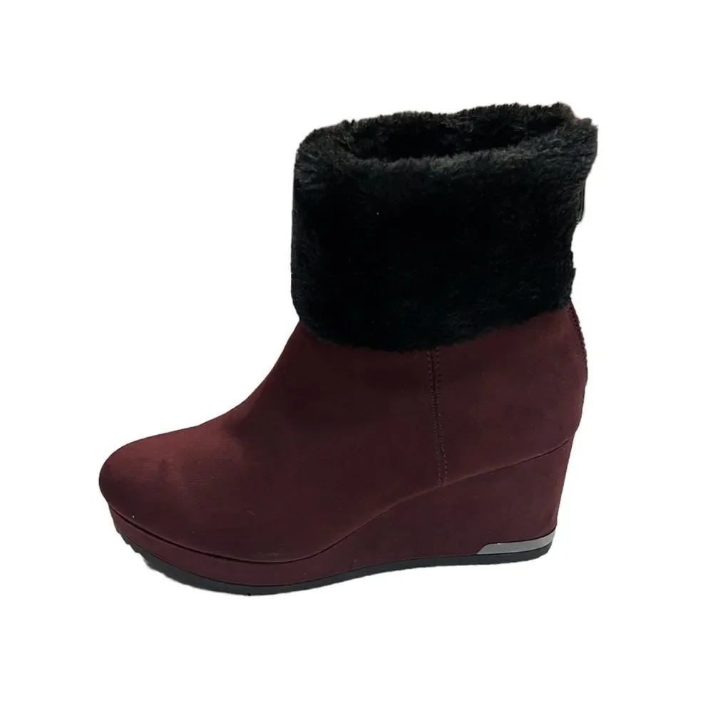 DKNY Women's Nadra Wedge Booties Size 7.5
